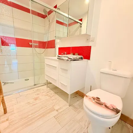 Charmante Maison De Village A Saint-pierre-d'oleron, Ideale Pour 4 Personnes - Fr-1-778-52 Ferienhaus