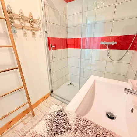 Ferienhaus Charmante Maison De Village A Saint-pierre-d'oleron, Ideale Pour 4 Personnes - Fr-1-778-52 Saint-Pierre-d'Oleron