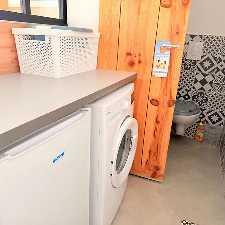 Charmante Maison De Village A Saint-pierre-d'oleron, Ideale Pour 4 Personnes - Fr-1-778-52